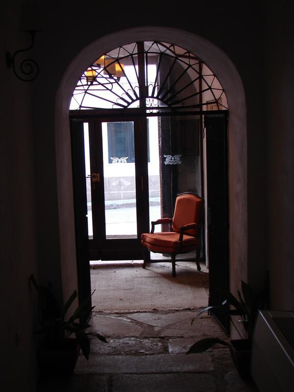 Hotel Casa Escobar & Jerez Valencia de Alcántara Dış mekan fotoğraf